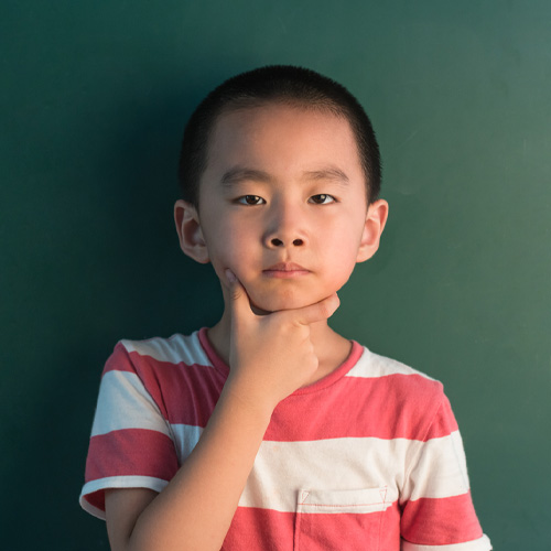 child with tooth pain